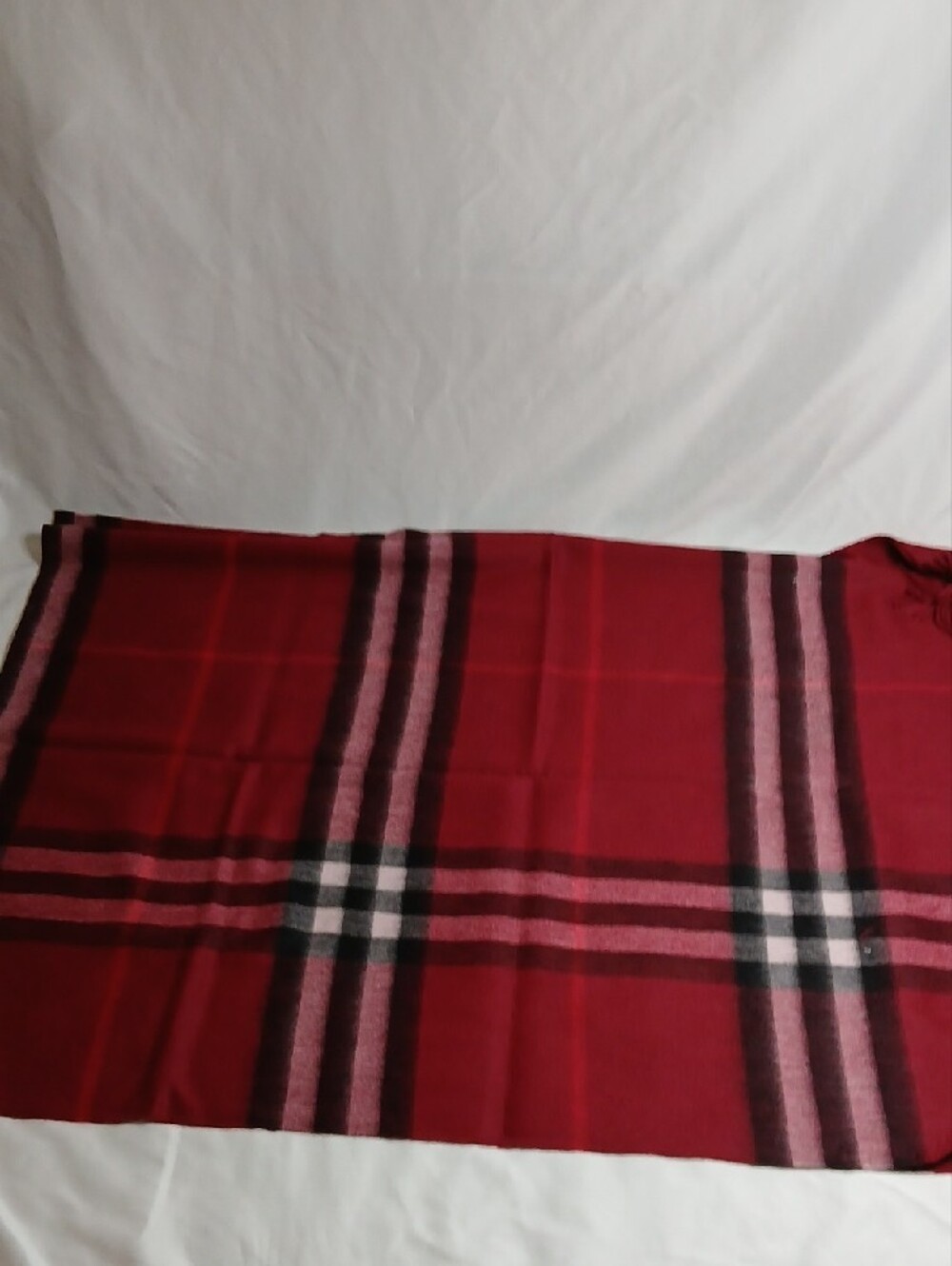 Burberry Red Plaid Wool Scarf with Black Accents - Picture 4 of 4